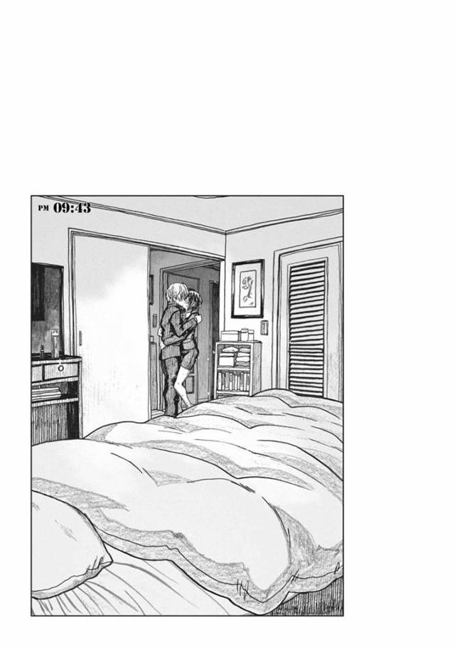 【エロ漫画】残業中の男性社員に新人社員とのセックスを見られてしまった巨乳女上司…会社内でのハメ撮りセックスに興奮する2人は見られているとは知らず潮吹き絶頂する！【駄菓子】